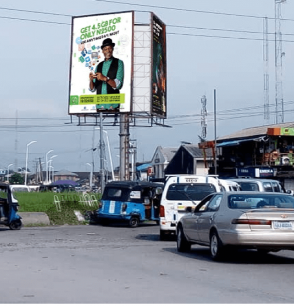 WARRI-SAPELE-ROAD-OKERE-ROUNDABOUT-BY-MAIN-MARKET-FTF-SAPELE-427x546